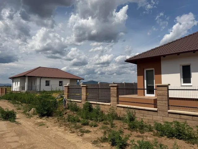 Eladó ház Csörög, Petőfi 100 nm