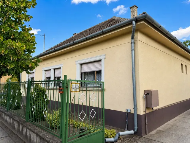 Eladó ház Fót, Fótújfalu 114 nm