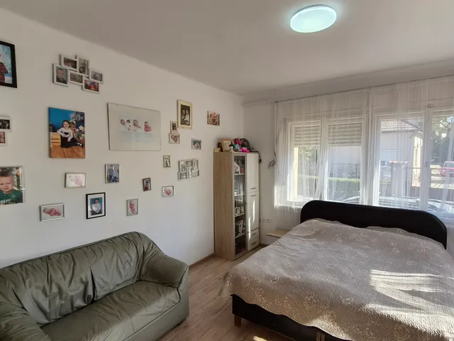 Eladó ház Fót, Öregfalu 220 nm