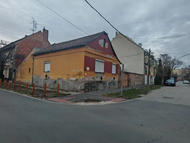 Eladó ház Szeged, Hattyú utca 85 nm