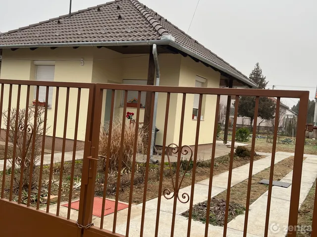 Eladó ház Budapest XVII. kerület, Felső-Rákoshegy 80 nm
