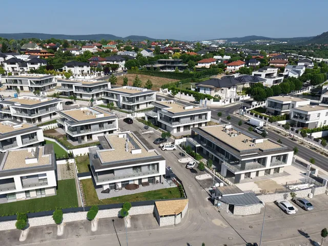 Eladó lakás Törökbálint, Tükörhegy 90 nm