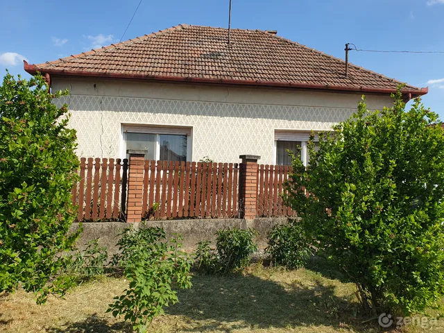 Eladó ház Nagykőrös 100 nm