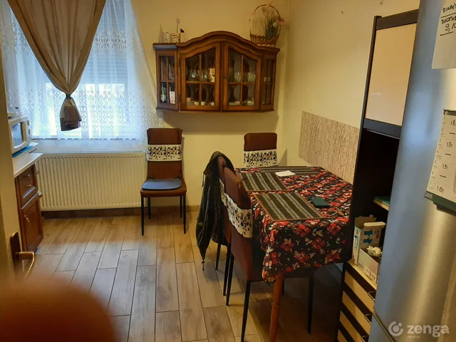 Kiadó ház Debrecen 64 nm