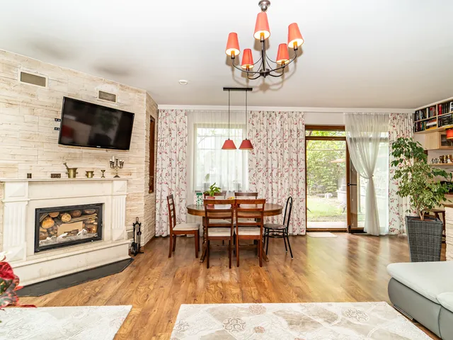 Eladó ház Szigetszentmiklós, Felsőtag, Nádas utca 6 220 nm