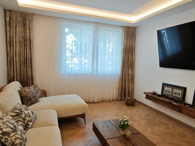 Eladó ház Budapest IV. kerület, Megyer 171 nm