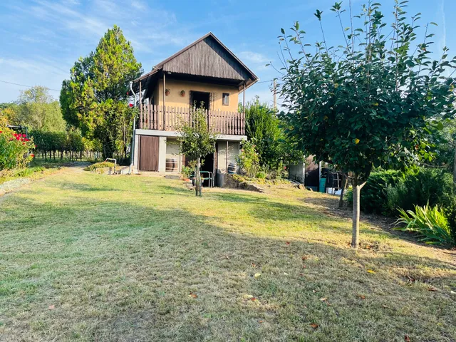 Eladó üdülő és hétvégi ház Zalahaláp 14 nm