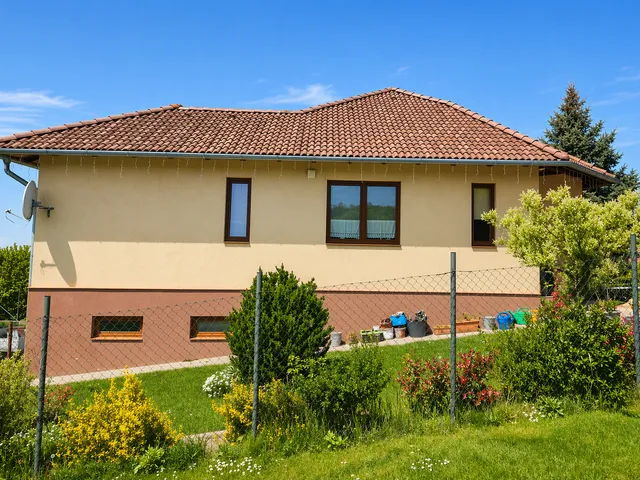 Eladó ház Ajka, Bódé 126 nm