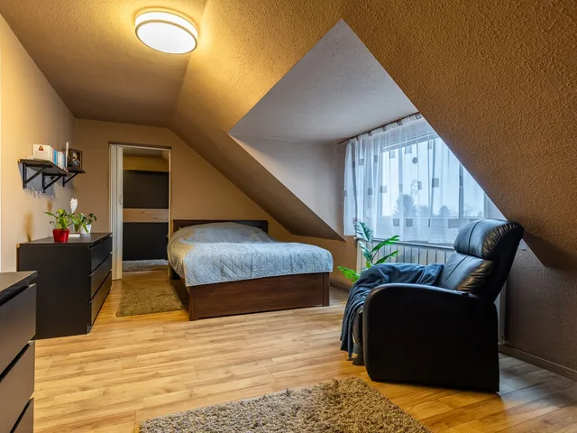 Eladó lakás Budapest XVII. kerület, Rákoscsaba-Újtelep, Eresz utca 111 nm