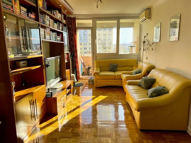 Eladó lakás Budapest XI. kerület, Etele út 48 nm