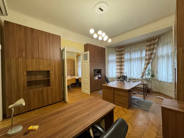 Eladó lakás Budapest IX. kerület 121 nm