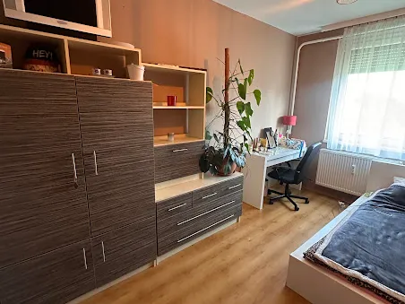 Eladó lakás Veszprém, Haszkovó utca 54 nm