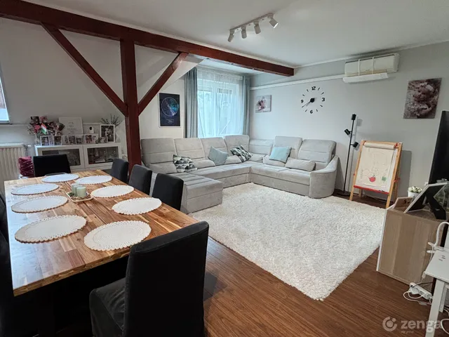 Eladó lakás Tököl, Pesti úti lakótelep 107 nm