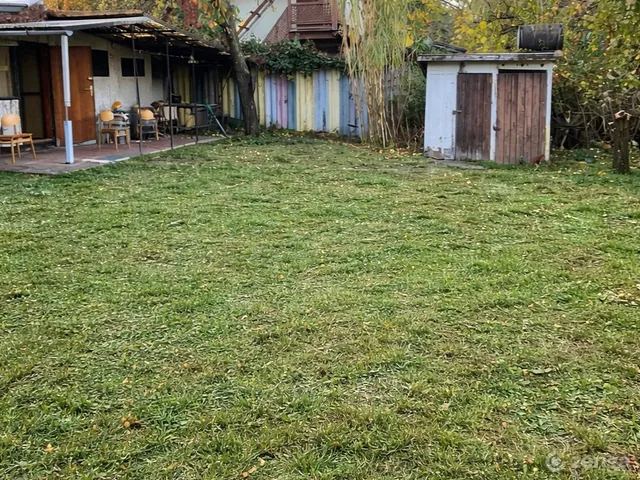 Eladó üdülő és hétvégi ház Balatonfűzfő, Mámatető 30 nm