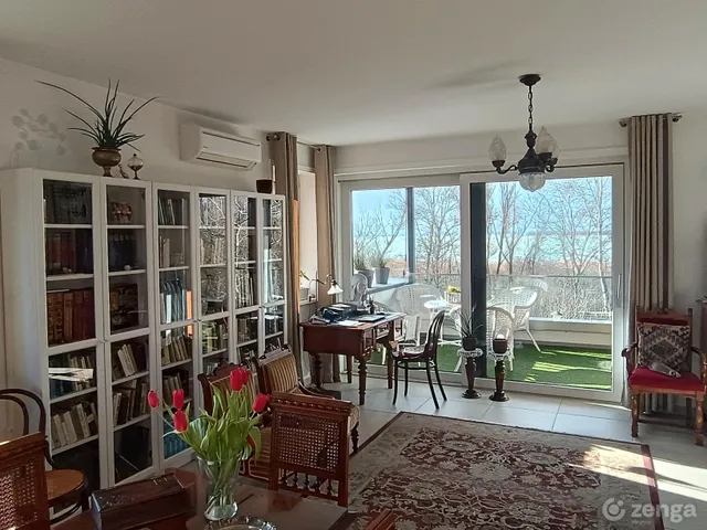 Eladó lakás Balatonfűzfő 85 nm