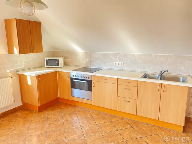 Kiadó lakás Budapest XV. kerület, Adria utca 75 nm