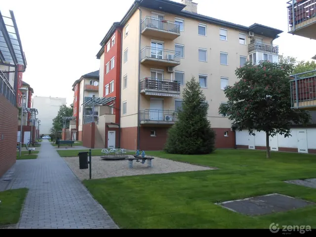 Eladó lakás Debrecen 33 nm