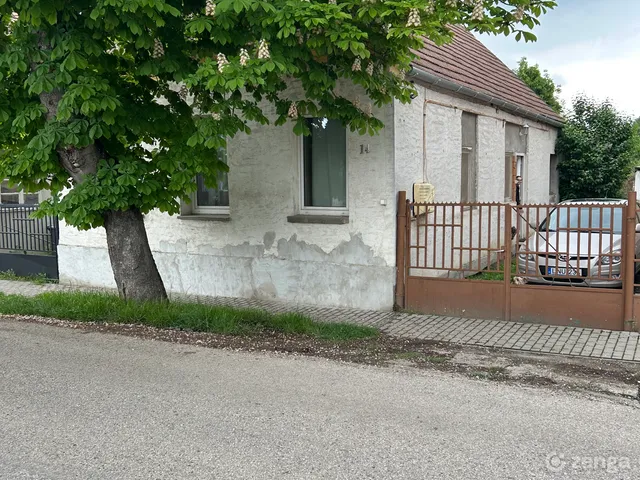 Eladó ház Bicske, Kertváros 87 nm