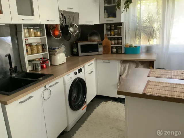 Eladó lakás Dunaújváros, Belváros 50 nm