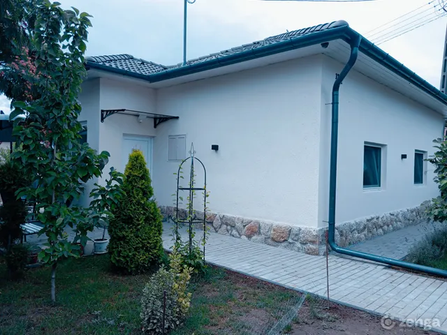 Eladó ház Tiszafüred 80 nm