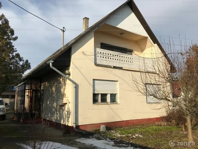 Eladó ház Nagyatád 130 nm