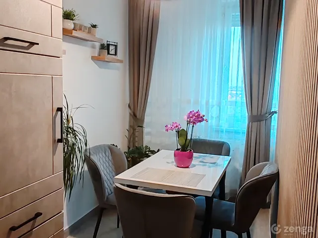 Eladó lakás Szolnok, Belváros 49 nm
