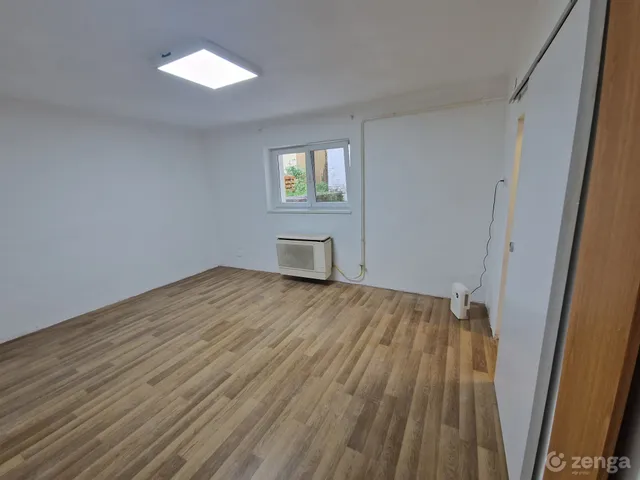 Eladó lakás Sopron, Belváros 43 nm