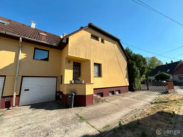 Eladó lakás Győr, Révfalu 114 nm