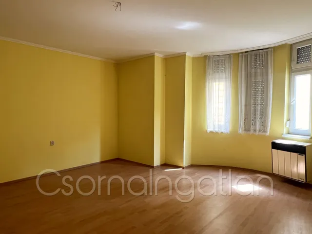 Eladó lakás Kapuvár 78 nm