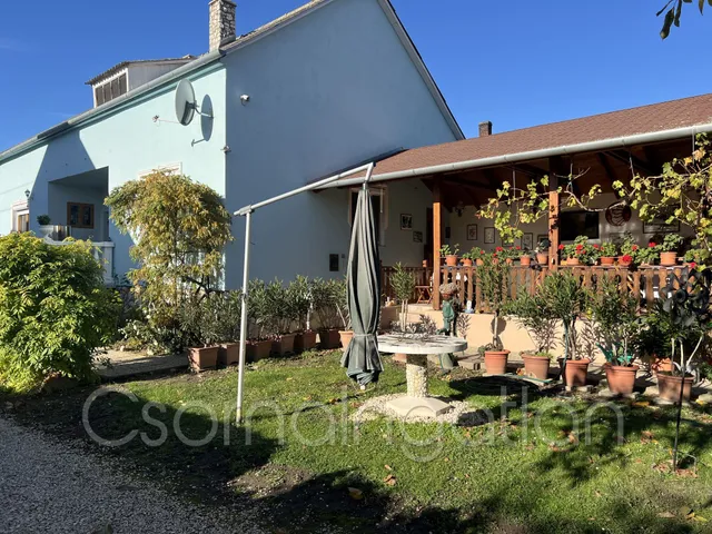 Eladó ház Farád 83 nm