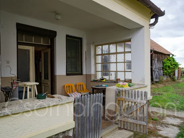 Eladó ház Szil 65 nm