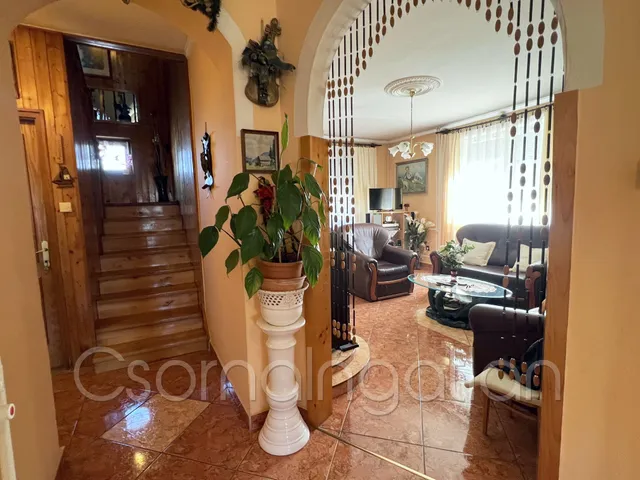 Eladó ház Kapuvár 200 nm