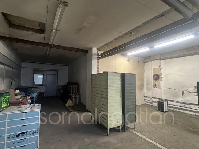 Kiadó kereskedelmi és ipari ingatlan Csorna 90 nm