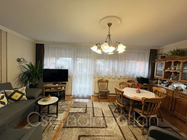 Eladó ház Farád 124 nm