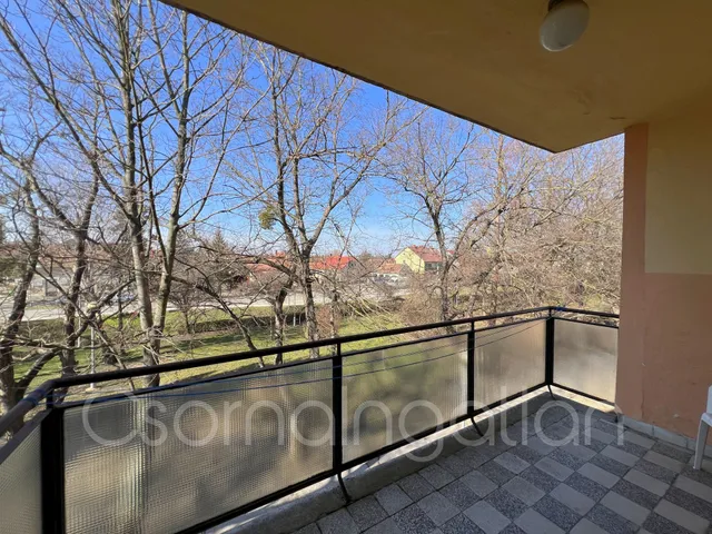 Eladó lakás Csorna 56 nm