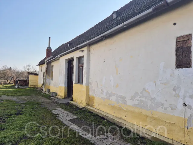 Eladó ház Rábatamási 73 nm