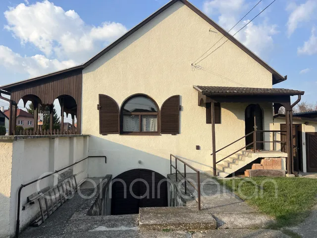 Eladó ház Kimle 144 nm