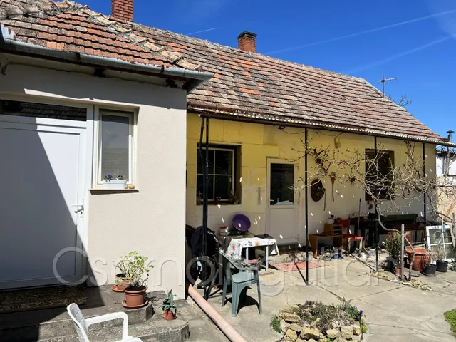 Eladó ház Várkesző 90 nm