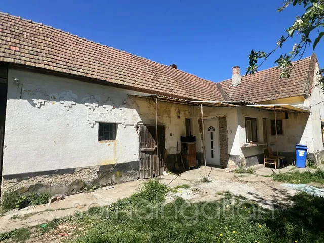 Eladó ház Szil 70 nm