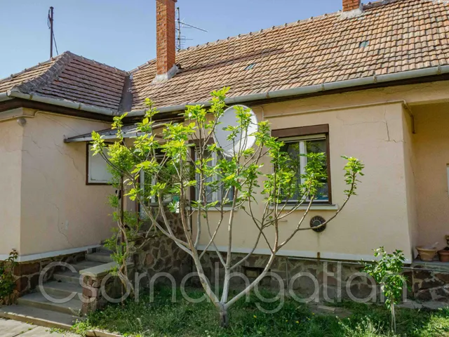 Eladó ház Szil 70 nm