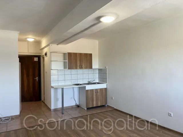 Kiadó lakás Kapuvár 24 nm