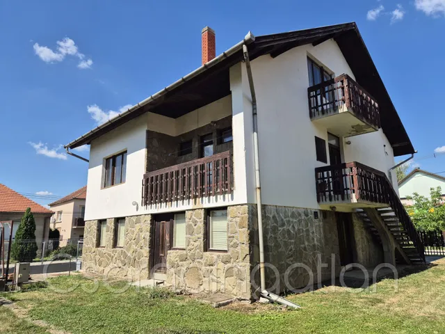 Eladó ház Csorna 223 nm