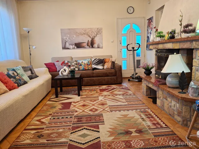 Eladó ház Siófok, Balatonkiliti 176 nm