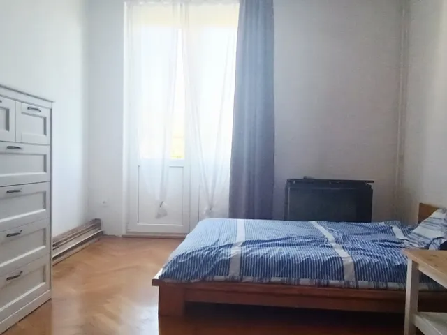 Eladó lakás Pécs, Uránváros 62 nm