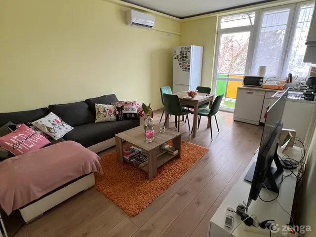 Eladó lakás Debrecen, Libakert 43 nm