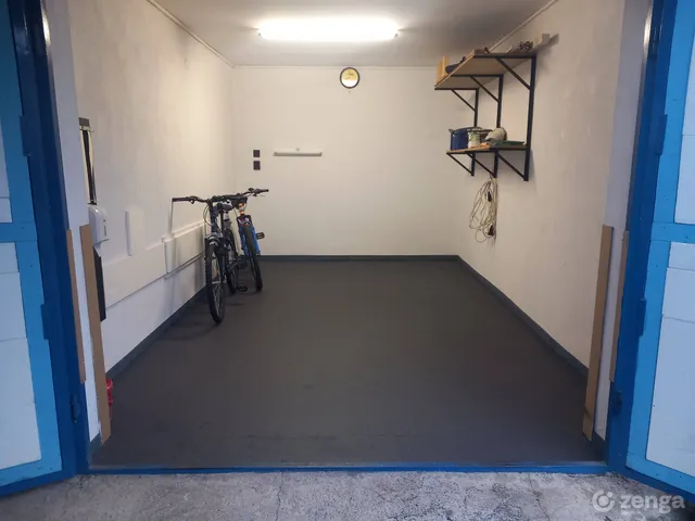 Eladó garázs Debrecen, Úrrétje 15 nm