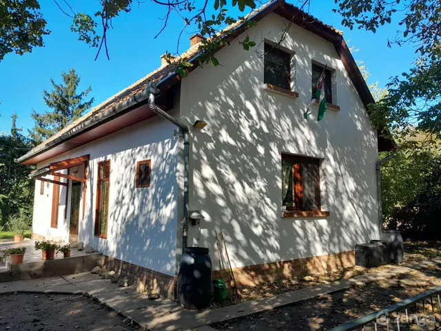 Eladó ház Gyula, Szentpálfalva 6000 nm