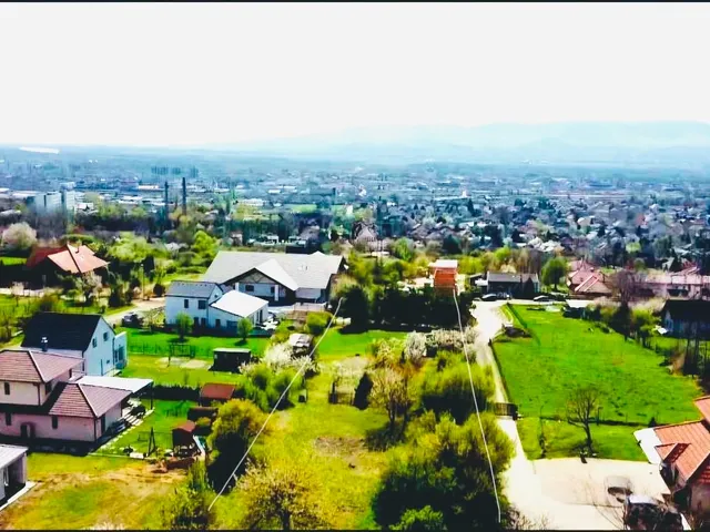 Eladó telek Vác, Václiget, Gyeplő utca 3074 nm