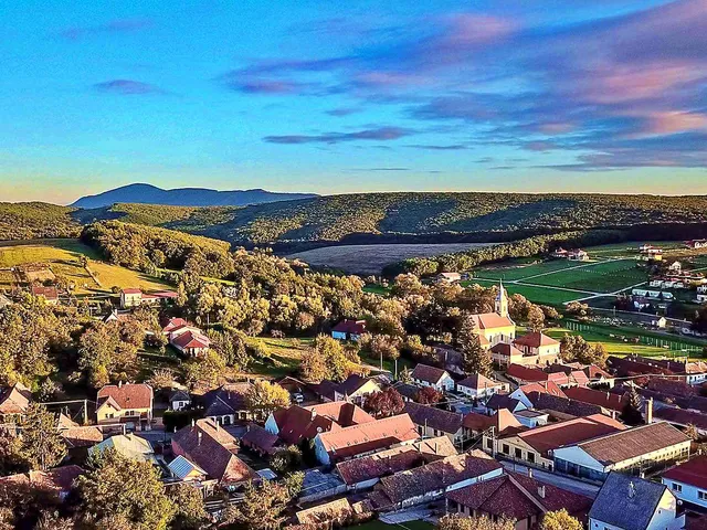 Eladó telek Berkenye 889 nm