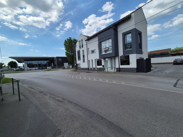 Eladó lakás Budaörs, Városközpont 130 nm